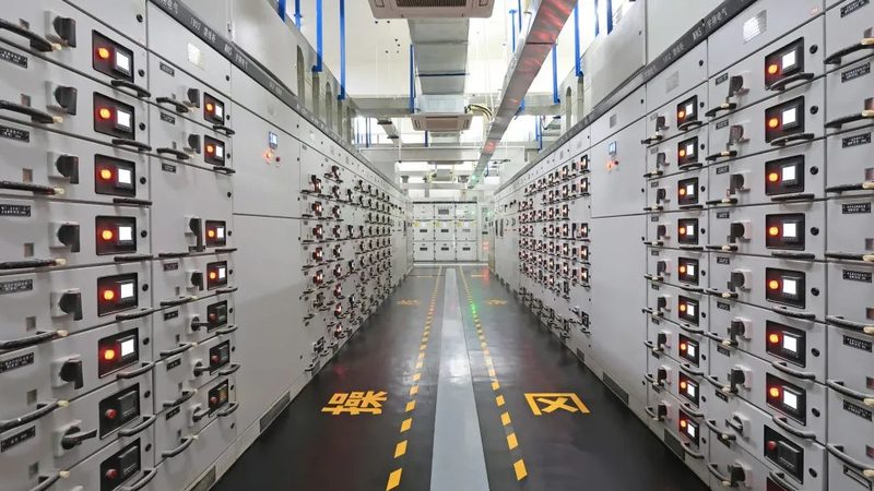 电气成套设备尺寸计算：关键步骤与注意事项