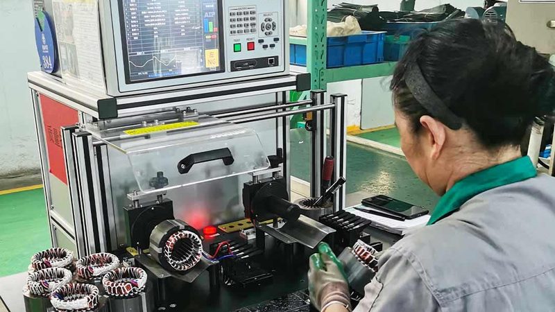 三相异步电动机：批发价格背后的技术考量**